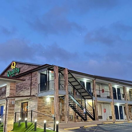 קרסטוויו Quality Inn מראה חיצוני תמונה